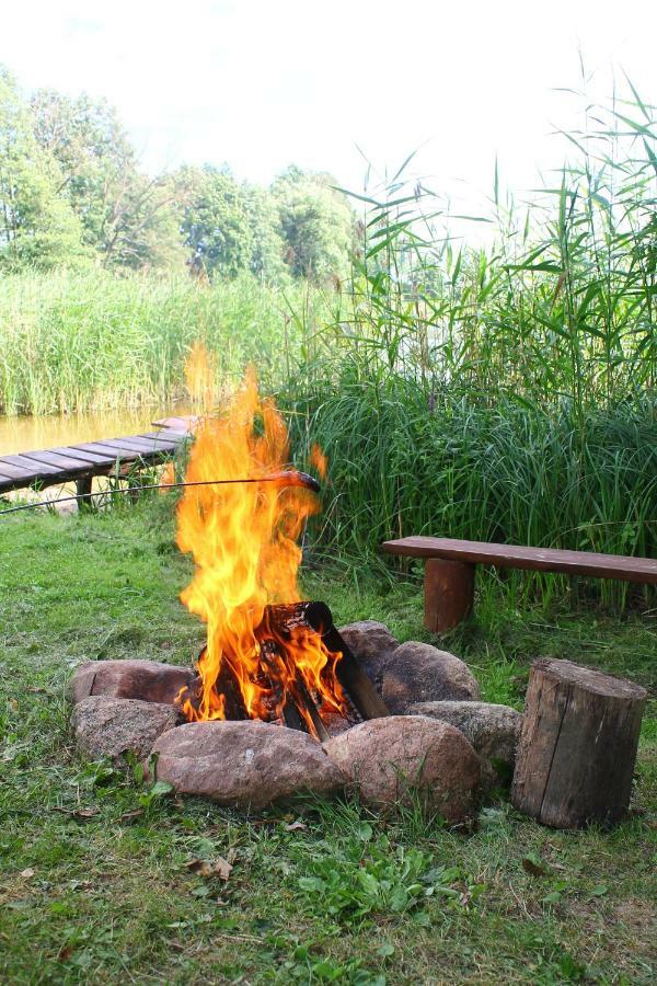 Apartamento Bajkowe Mazury Mikołajki Exterior foto